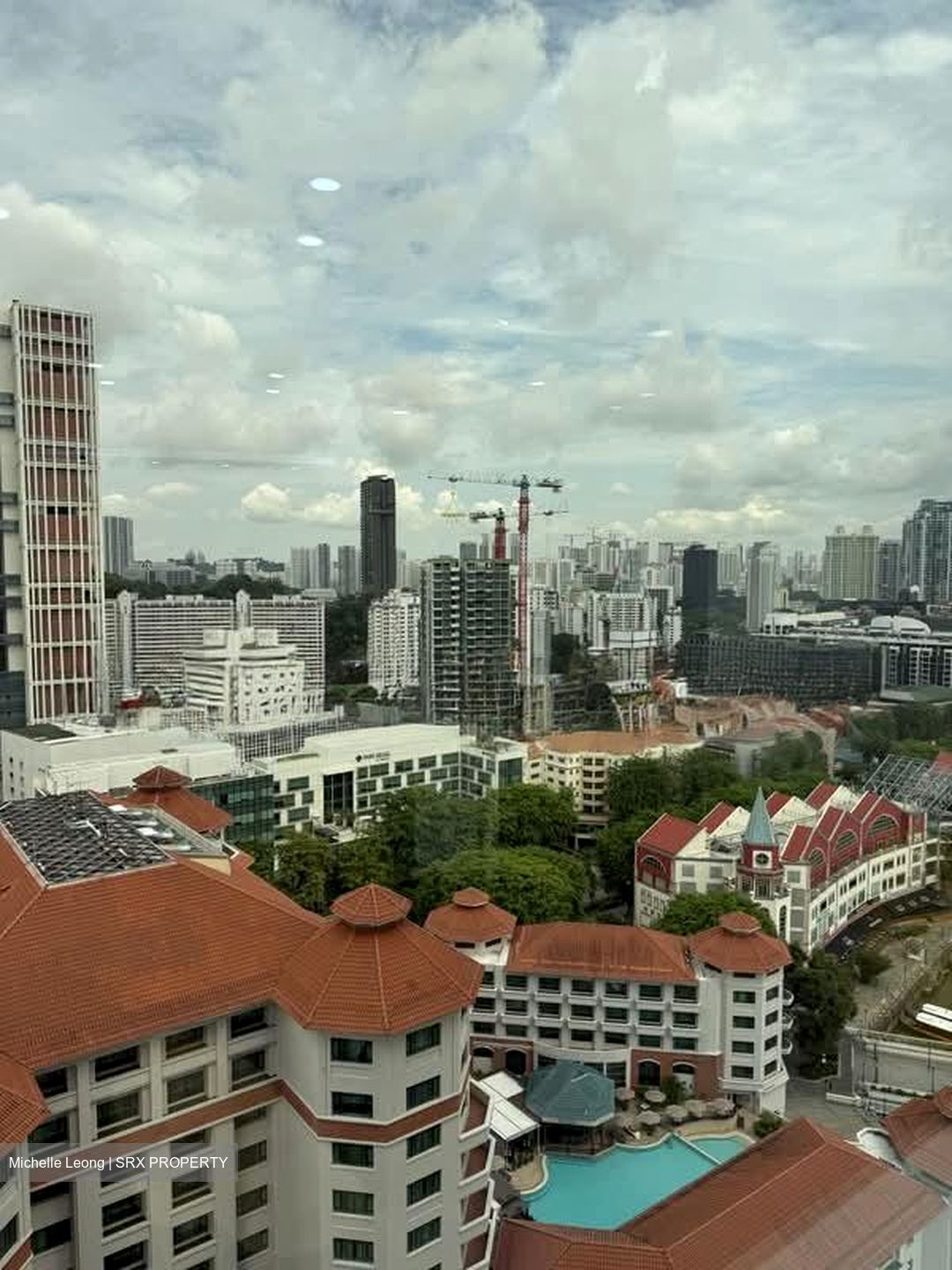The Central (D1), Office #573457771